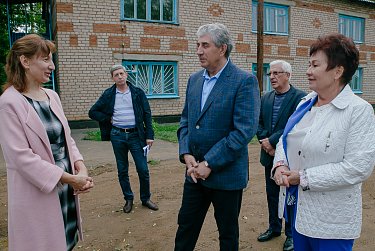 Сергей Грачев: «Зона ответственности руководителей муниципалитетов и сельских школ должна быть расширена»